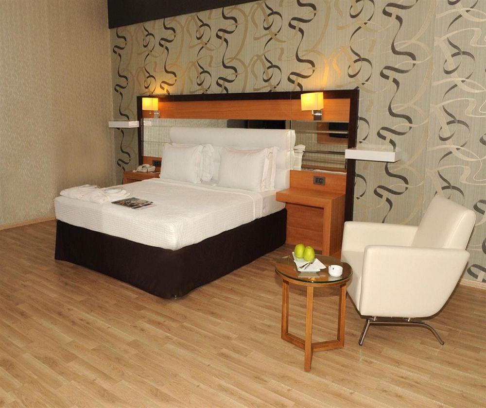Anemon Grand Adana Otel Zewnętrze zdjęcie