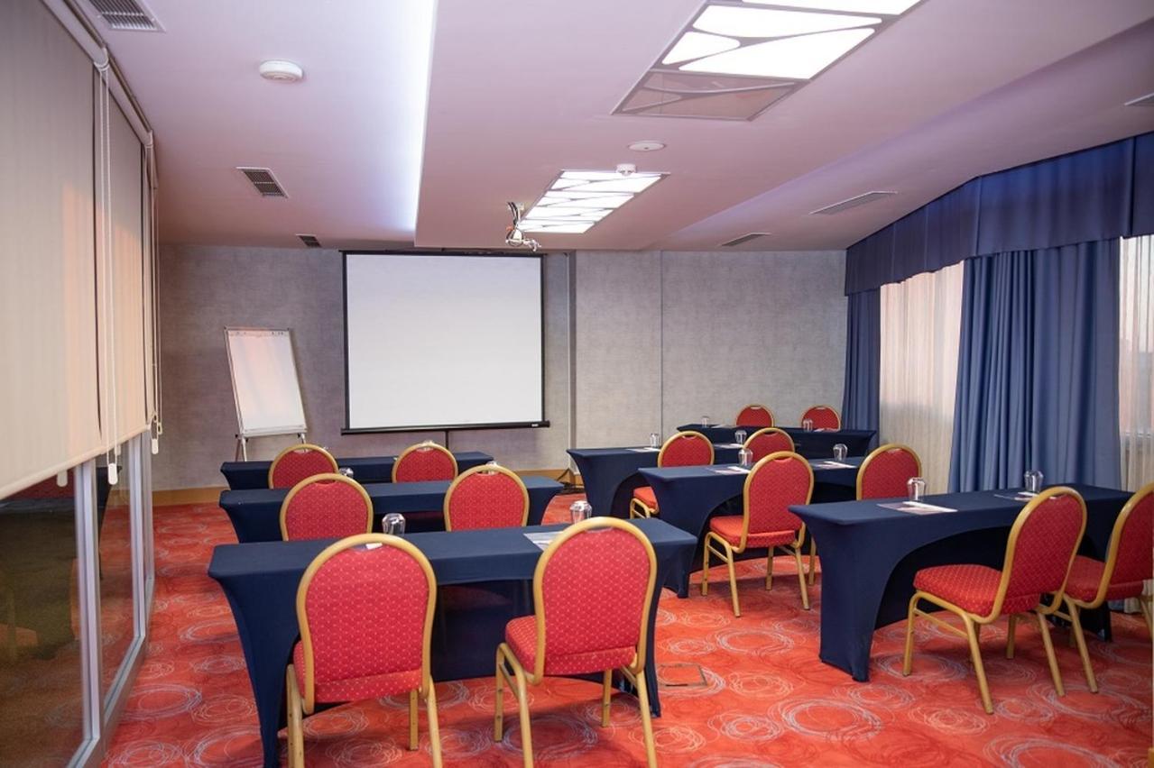 Anemon Grand Adana Otel Zewnętrze zdjęcie