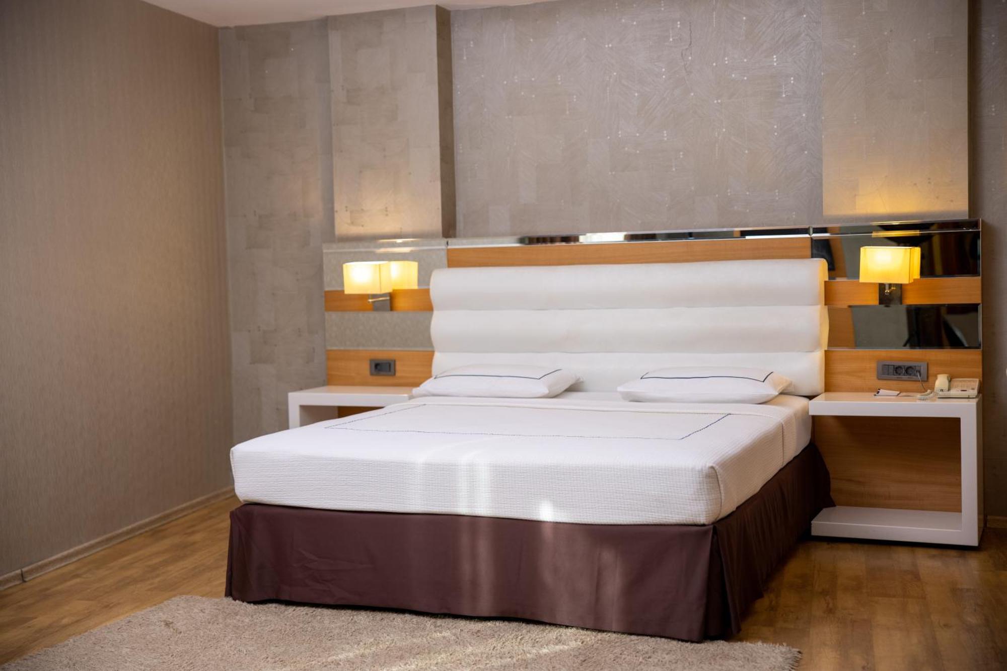 Anemon Grand Adana Otel Zewnętrze zdjęcie